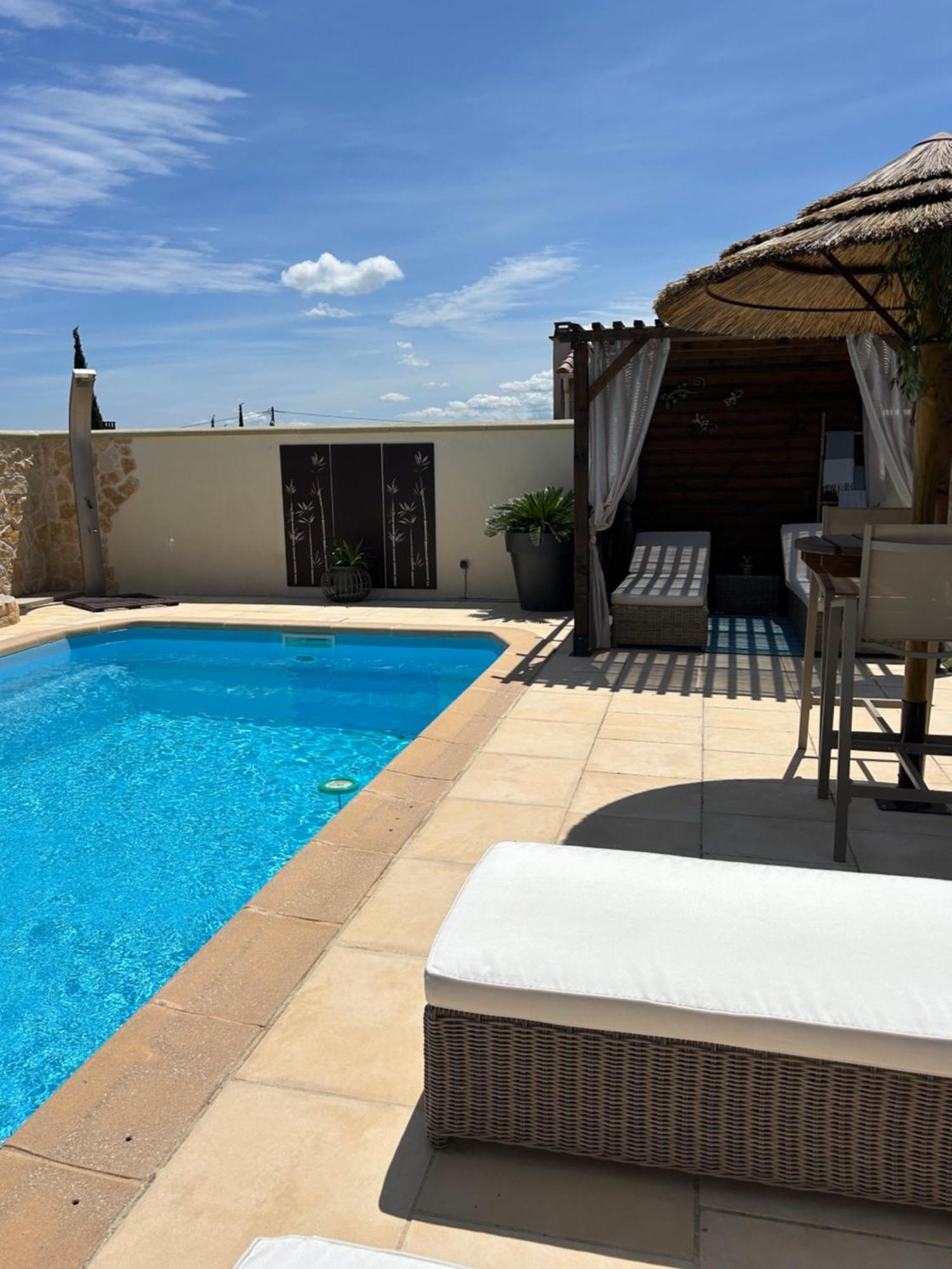 Duplex Meuble Avec Vue Sur Piscine