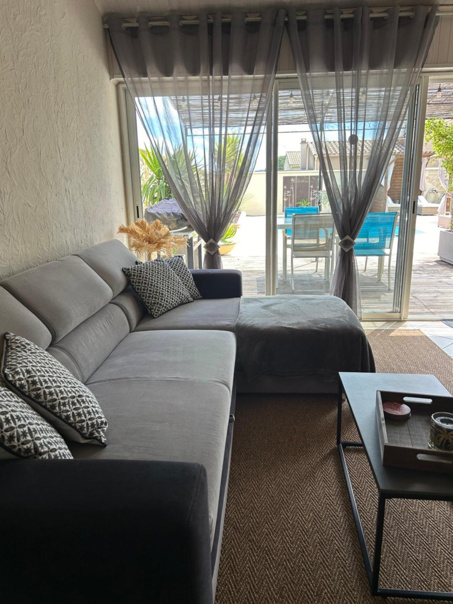 Duplex Meuble Avec Vue Sur Piscine