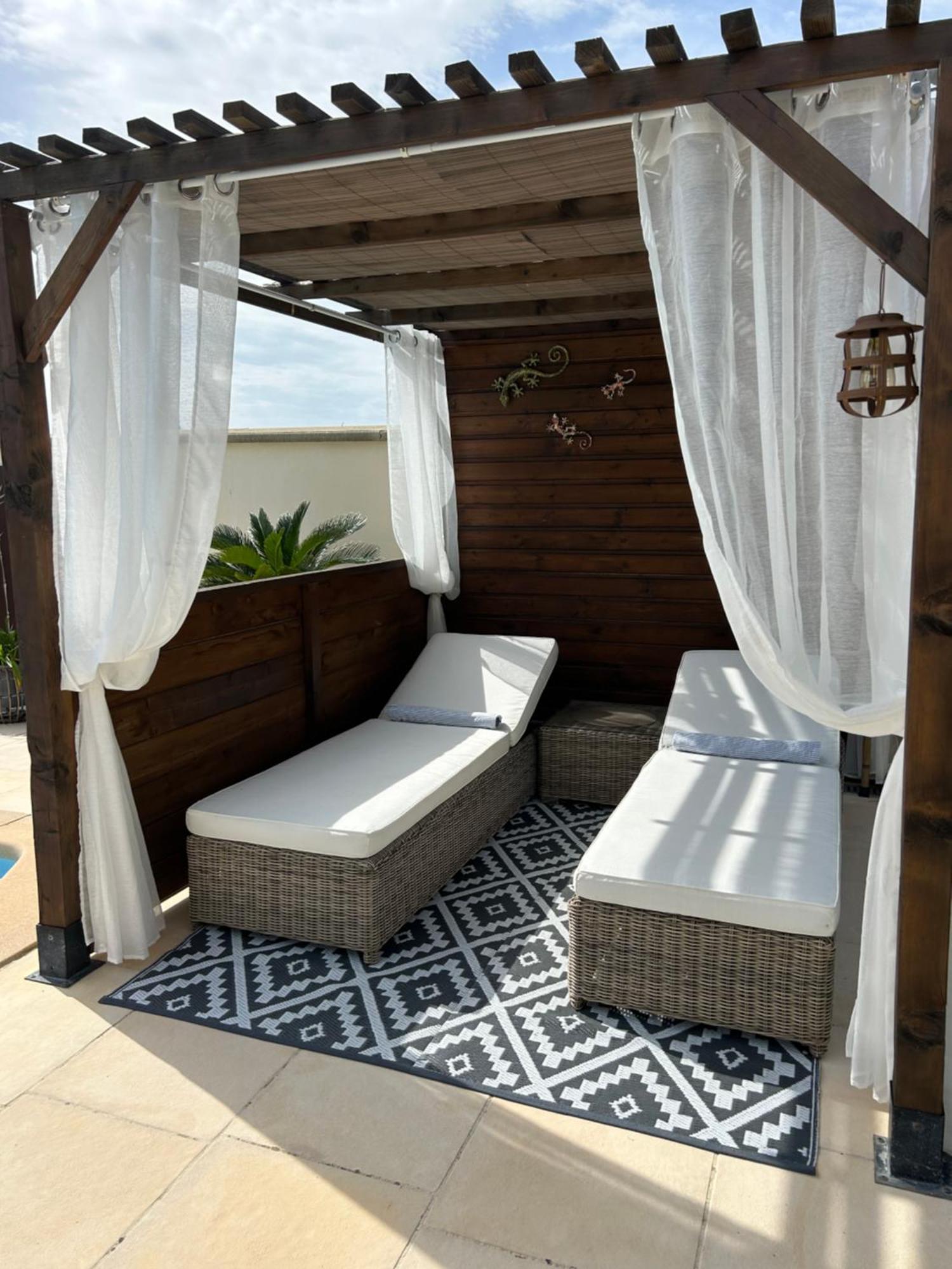 Duplex Meuble Avec Vue Sur Piscine Apartment Pont-Saint-Esprit